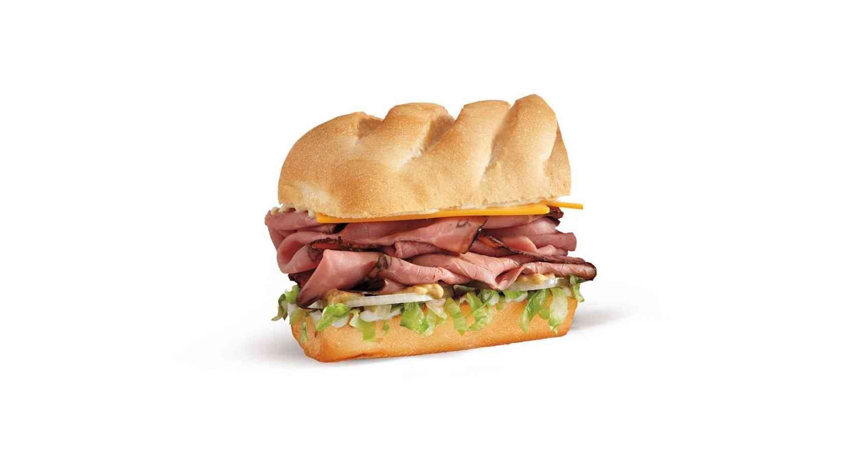 Pastrami & Cheddar ~7.5 cm