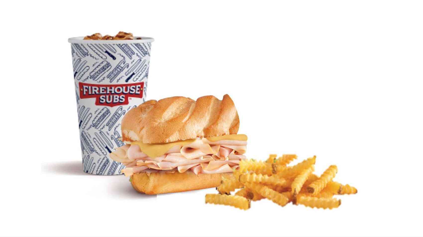 Turkey & Cheddar Combo ~7.5 cm