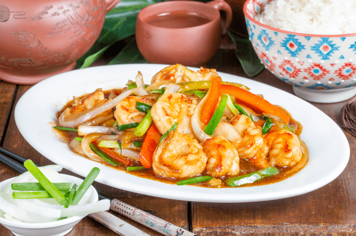 216.RIZ CREVETTES AUX OIGNONS