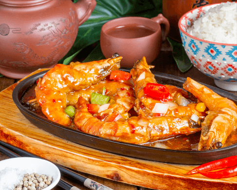 322.RIZ GAMBAS AVEC SAUCE SEL POIVRE SUR PLAQUE CHAUFFANTE